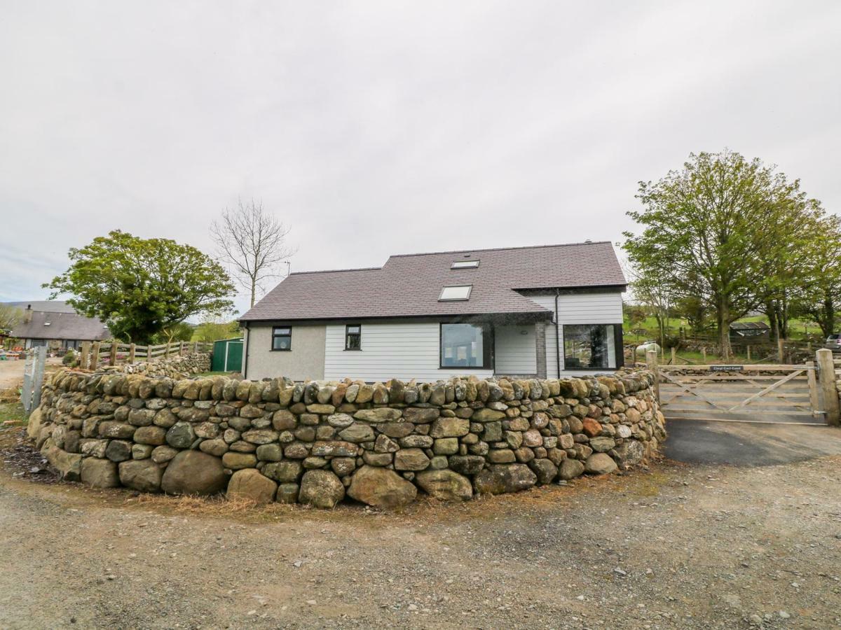 Llwyd Coed Canol Caernarfon Exterior photo